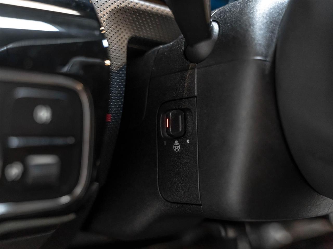 2019 Mercedes-Benz A250 A 250|AMG PKG|HATCHBACK|NIGHT PKG|NAVI|BLINDSPOT|REARCAM|LOADED Photo