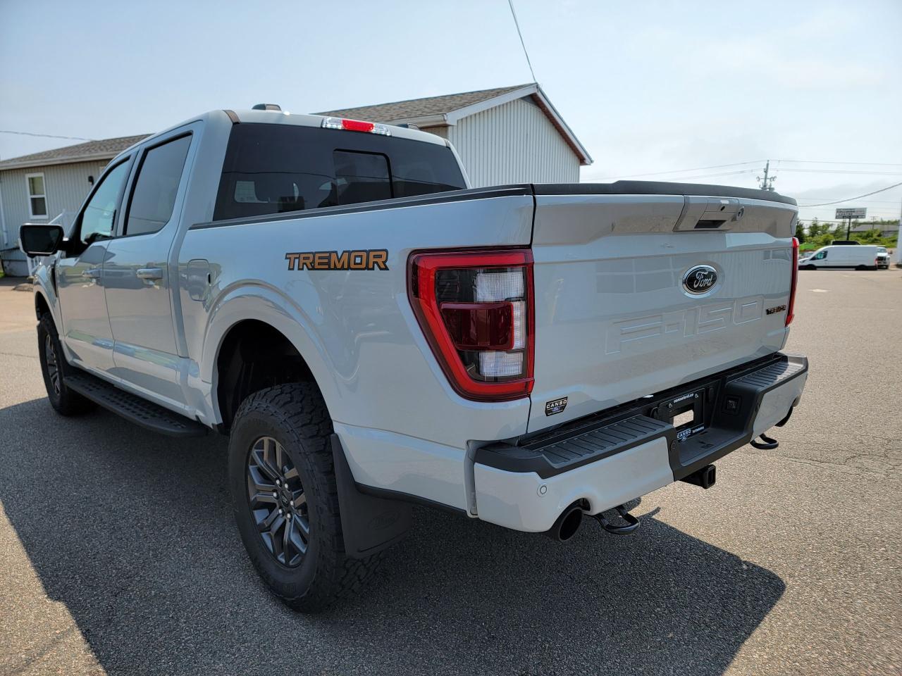 2023 Ford F-150 Tremor 4WD SuperCrew 5.5' Box Photo5