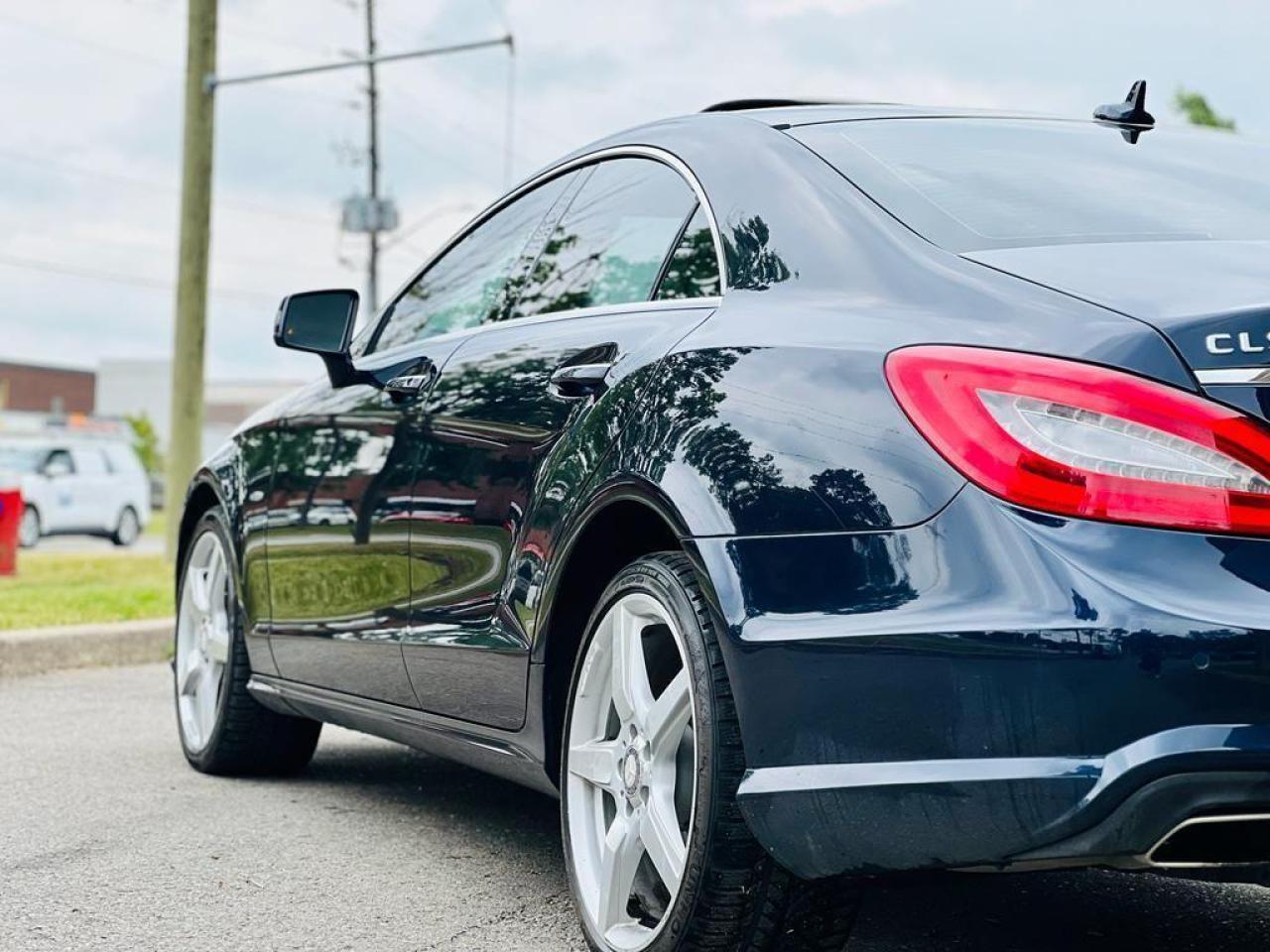 2012 Mercedes-Benz CLS-Class CLS 550 Photo4