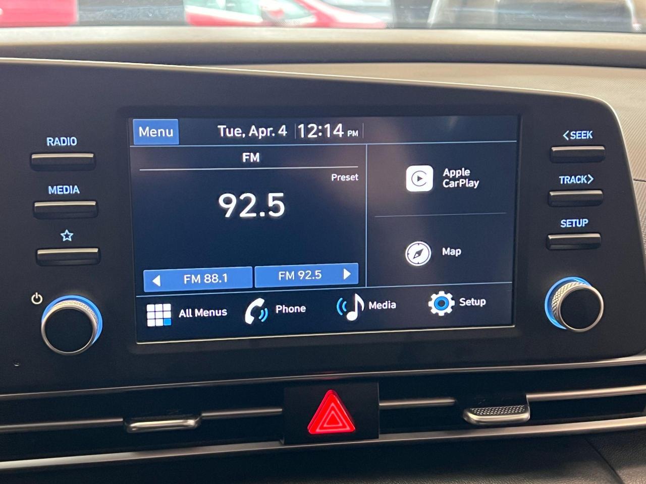 2021 Hyundai Elantra ESSENTIAL+LANEKEEP+APPLEPLAY+RMTStart+CLEAN CARFAX Photo96
