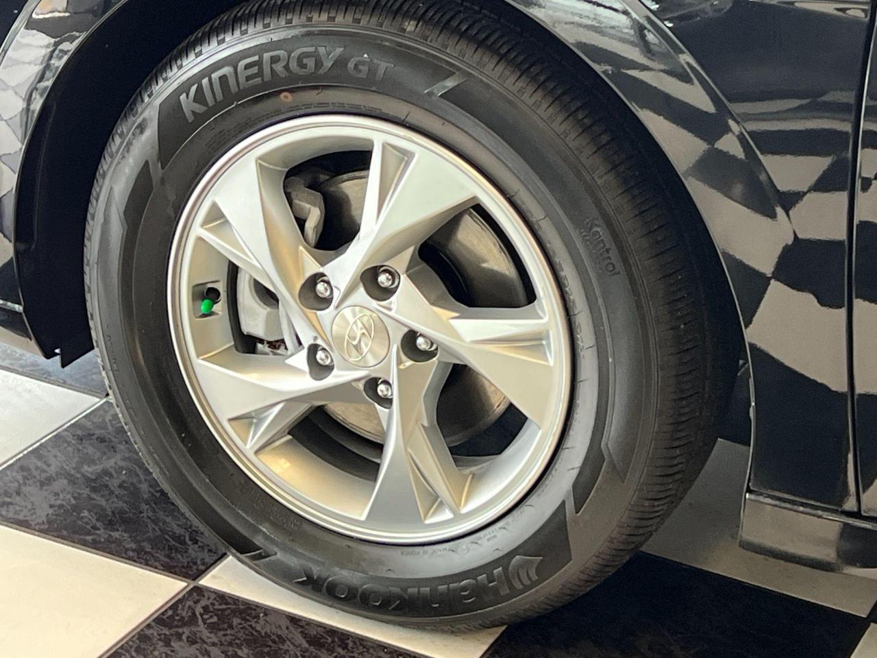 2021 Hyundai Elantra ESSENTIAL+LANEKEEP+APPLEPLAY+RMTStart+CLEAN CARFAX - Photo #53