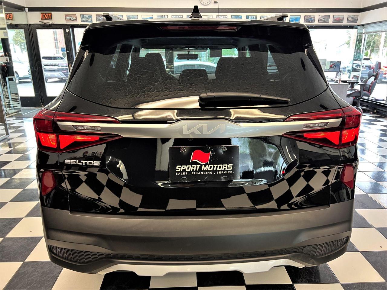 2022 Kia Seltos LX AWD+Apple CarPlay+Camera+HTD Seats+CLEAN CARFAX - Photo #3