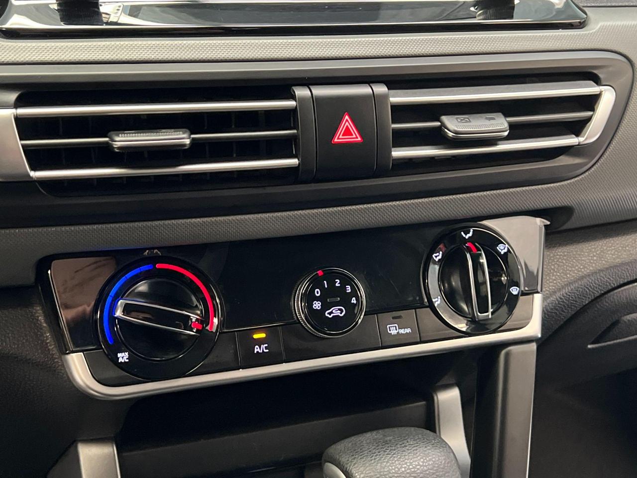 2022 Kia Seltos LX AWD+Apple CarPlay+Camera+HTD Seats+CLEAN CARFAX - Photo #35
