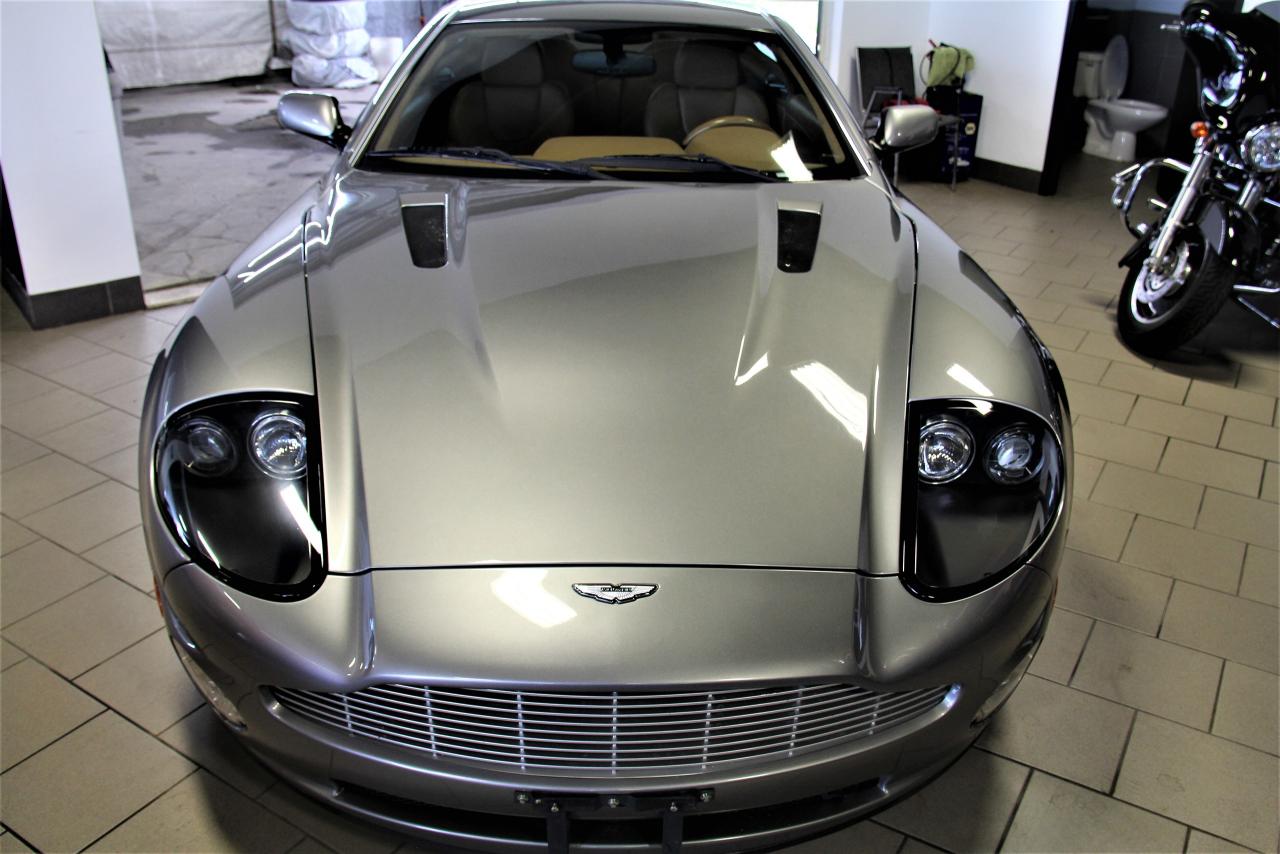 2002 Aston Martin V12 Vanquish JAMES BOND'S V12 DRIVER WITH ONLY 27,007KM'S! - Photo #2