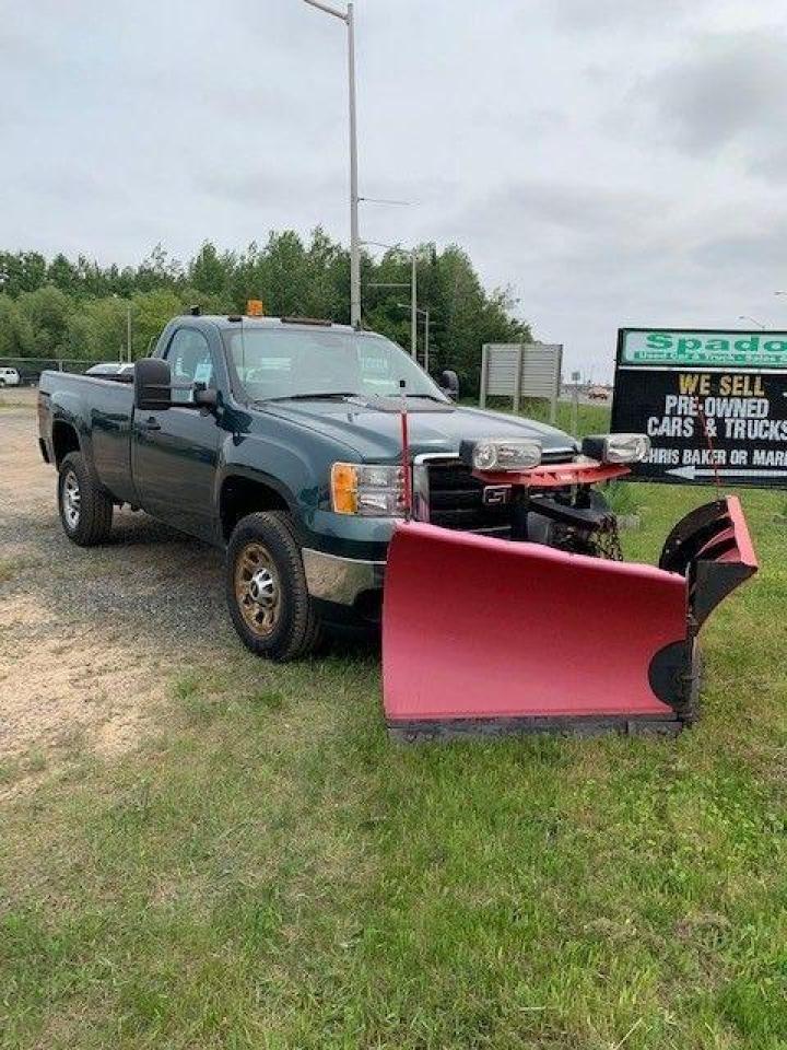 2014 GMC Sierra 3500 4WD Reg Cab 133" WT - Photo #4