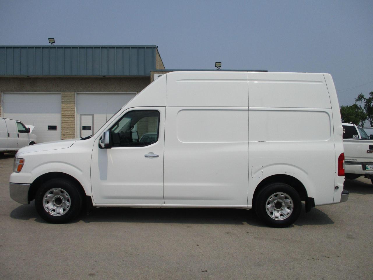 2012 Nissan NV 2500 SV - Photo #1