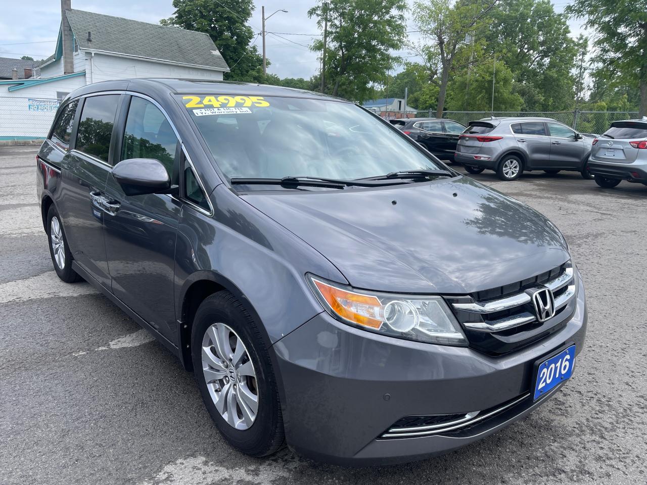 2016 Honda Odyssey EX-L, 8 Passengers, DVD, P. Sliding doors, Sunroof - Photo #1