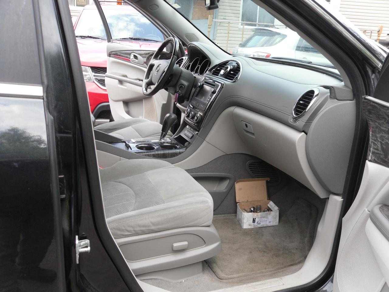 2013 Buick Enclave Convenience - Photo #10