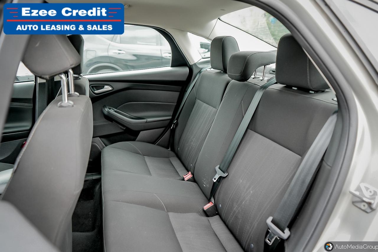 2015 Ford Focus SE Photo