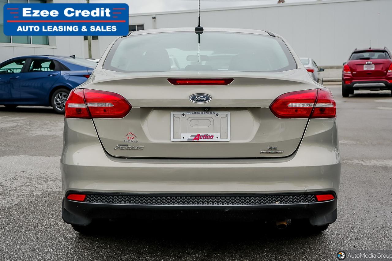 2015 Ford Focus SE Photo