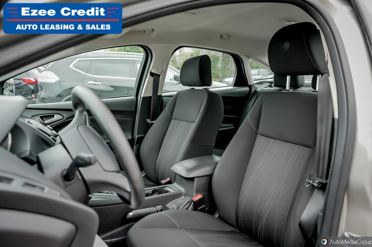 2015 Ford Focus SE Photo