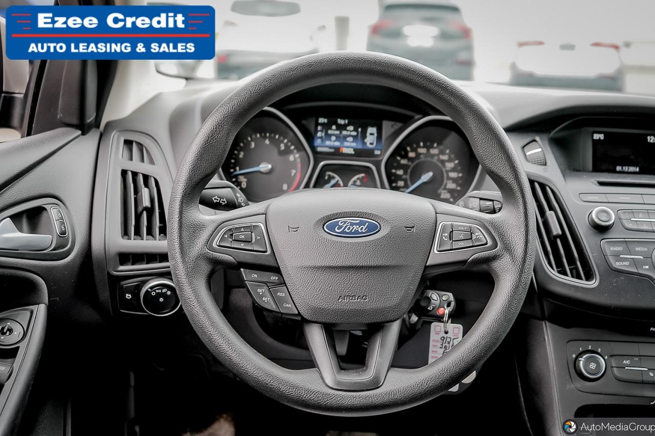 2015 Ford Focus SE Photo