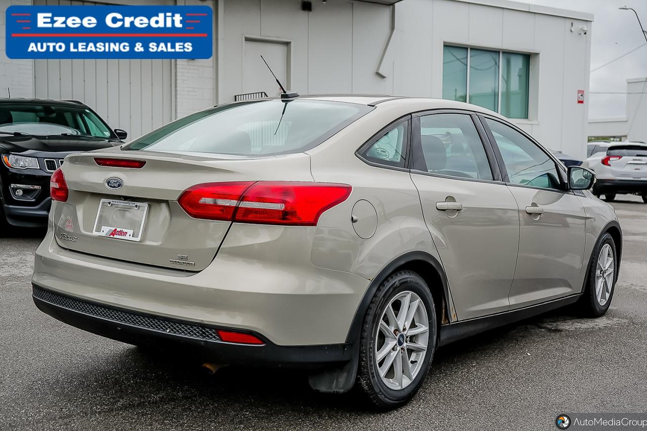 2015 Ford Focus SE Photo