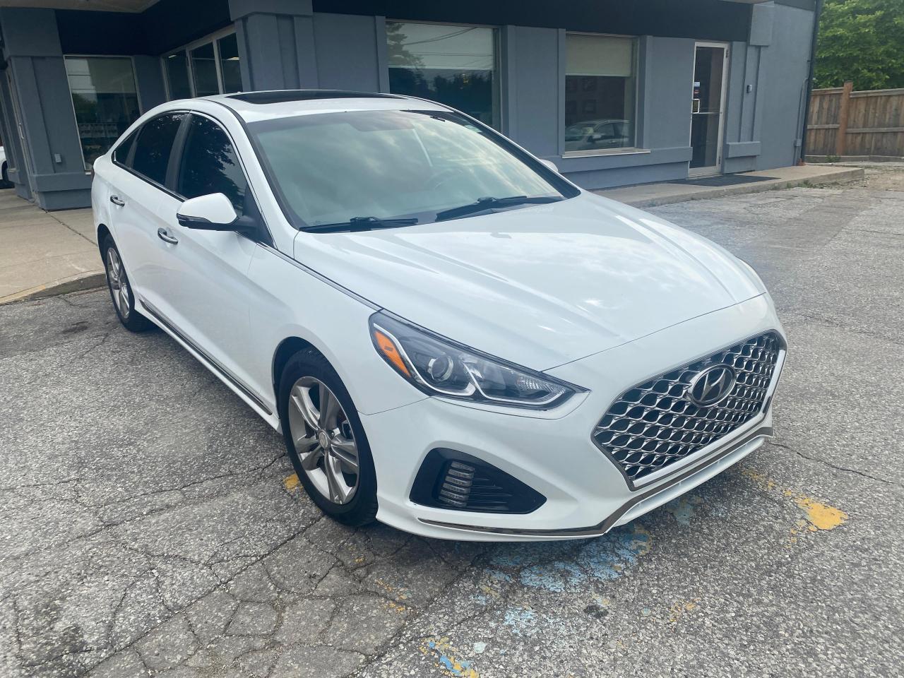 Used 2018 Hyundai Sonata SPORT for sale in Mississauga, ON