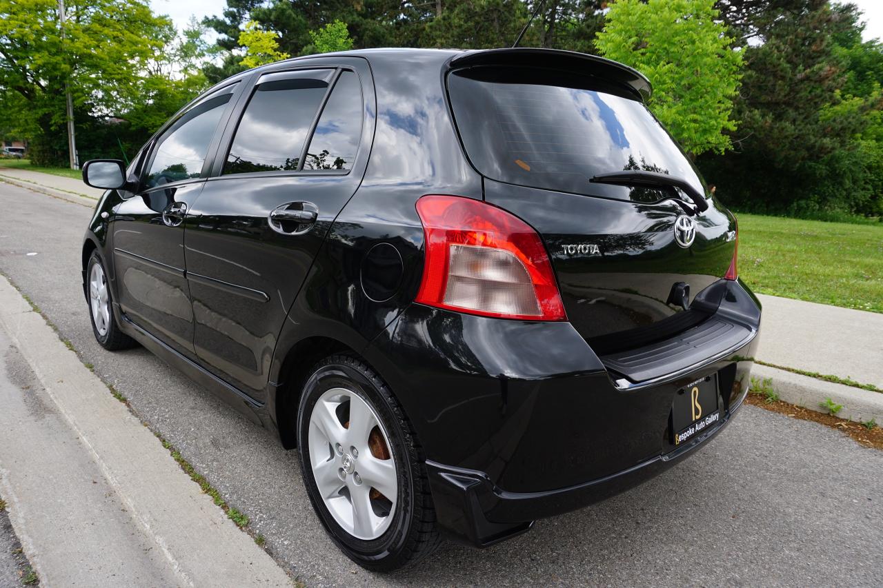 2008 Toyota Yaris RARE RS HATCH / NO ACCIDENTS / 5SPD MANUAL / Photo3
