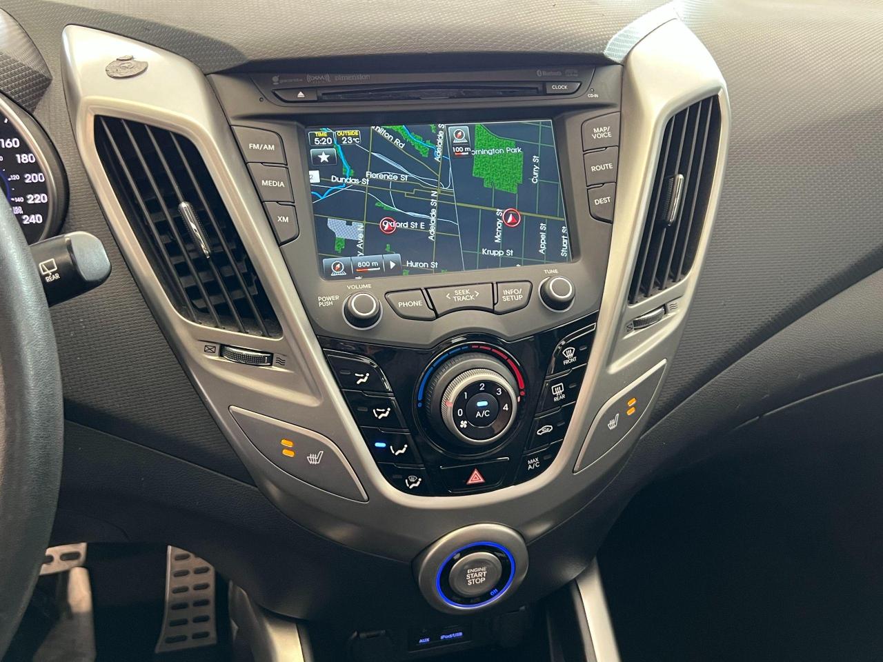 2013 Hyundai Veloster W/Tech+GPS+Pano Roof+Heated Seats+Leather+Sensors - Photo #10
