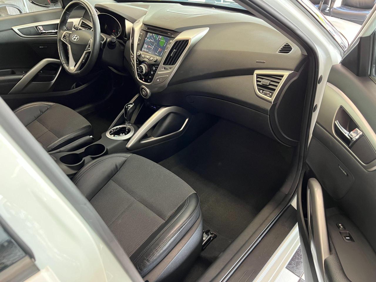 2013 Hyundai Veloster W/Tech+GPS+Pano Roof+Heated Seats+Leather+Sensors Photo20