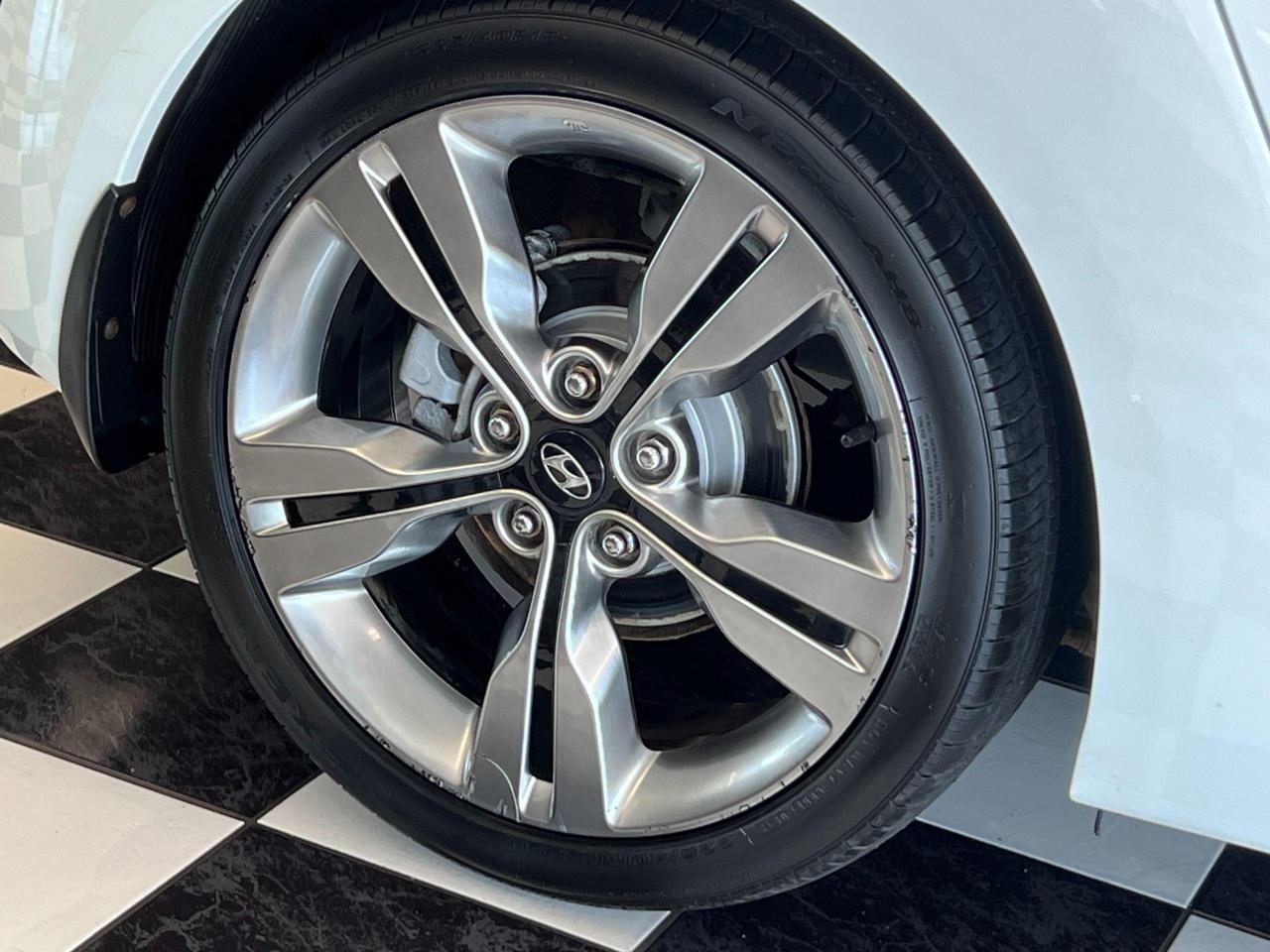 2013 Hyundai Veloster W/Tech+GPS+Pano Roof+Heated Seats+Leather+Sensors Photo128
