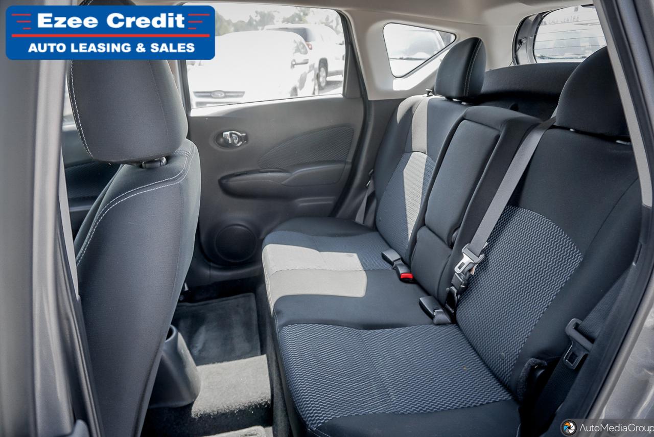 2018 Nissan Versa Note SV Photo14