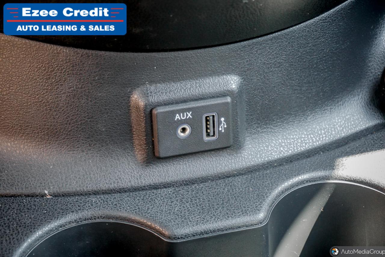 2018 Nissan Versa Note SV Photo24