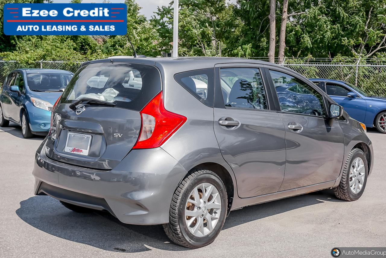 2018 Nissan Versa Note SV Photo4