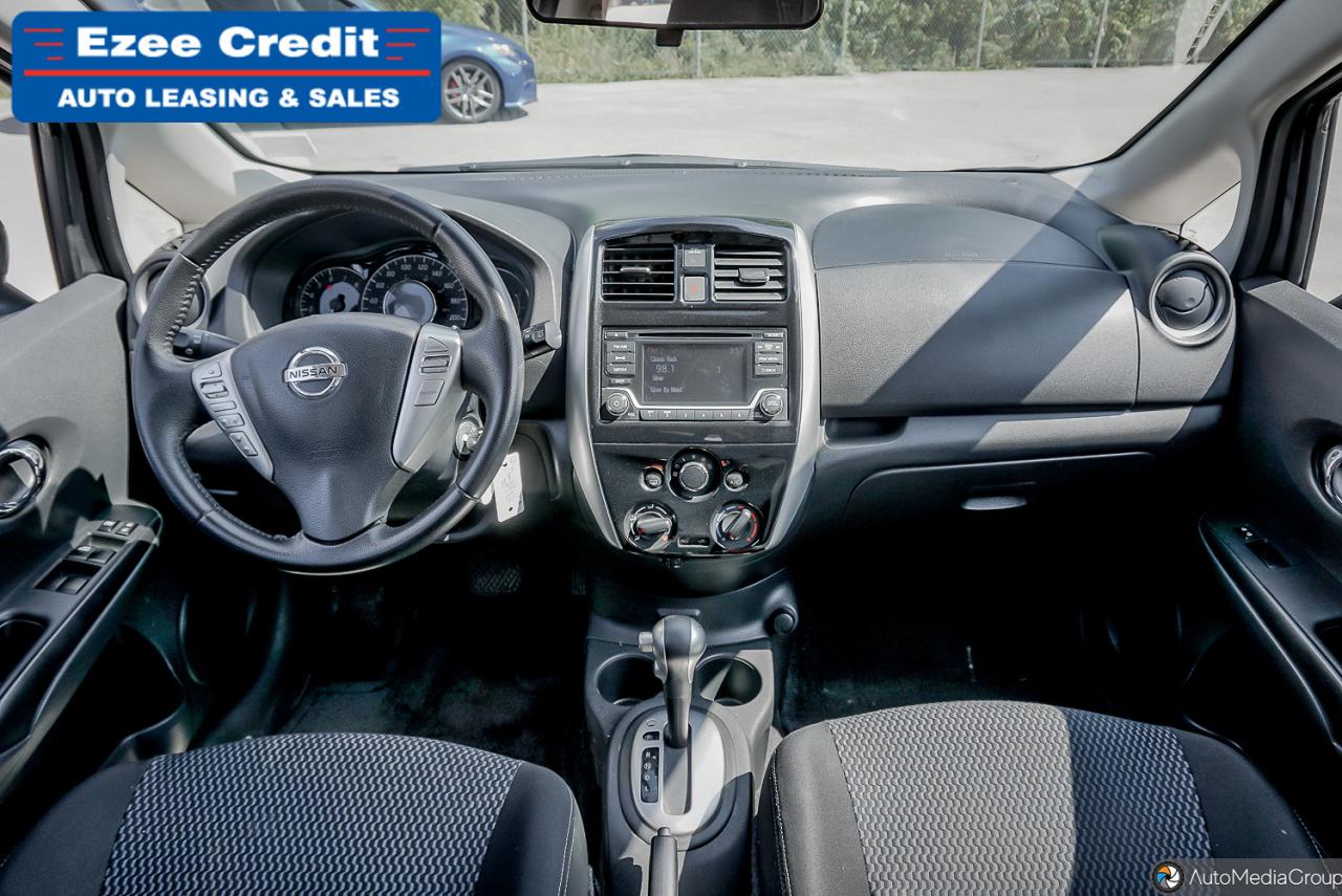 2018 Nissan Versa Note SV Photo15