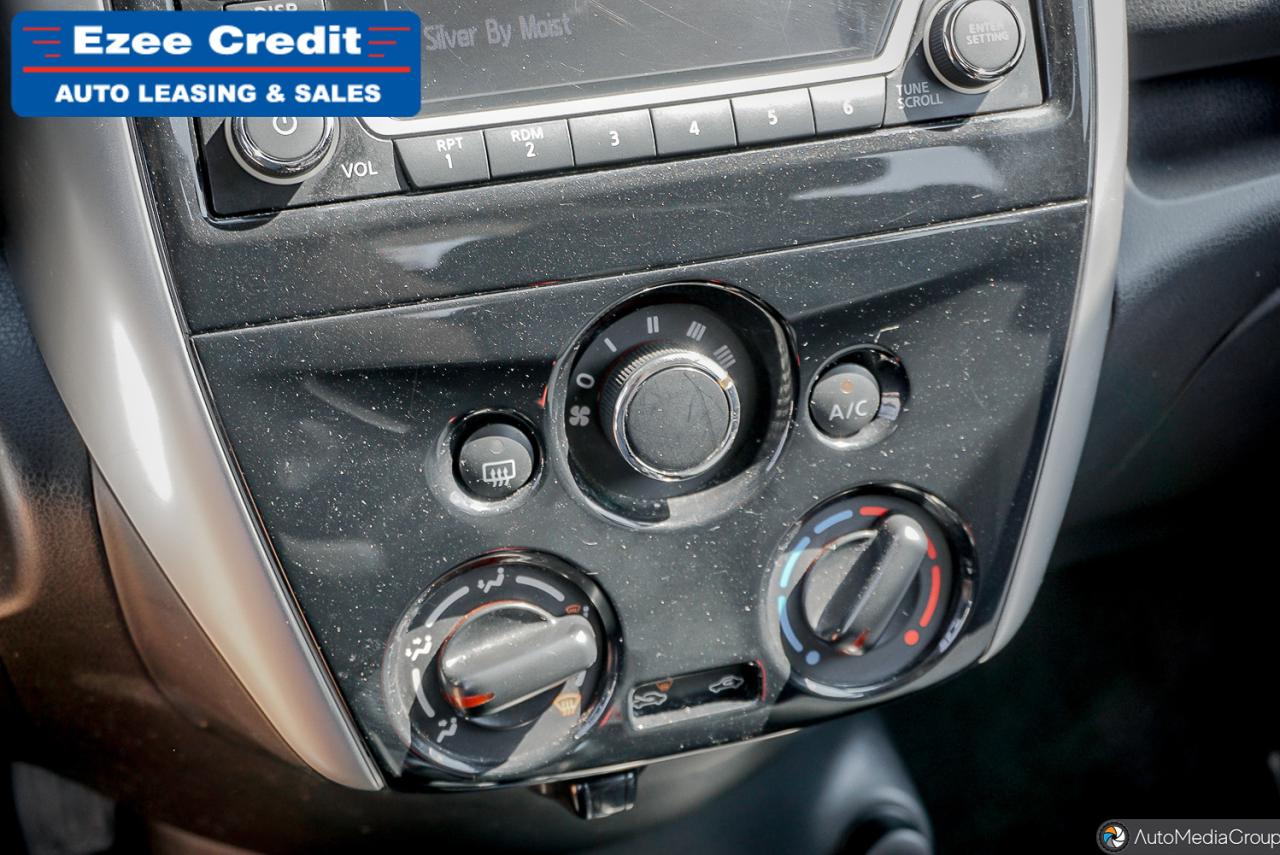 2018 Nissan Versa Note SV Photo25