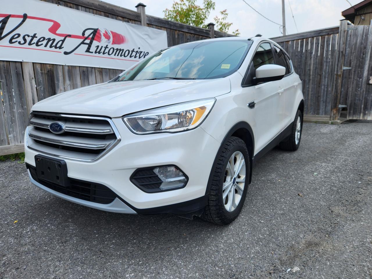 2019 Ford Escape SE - Photo #1