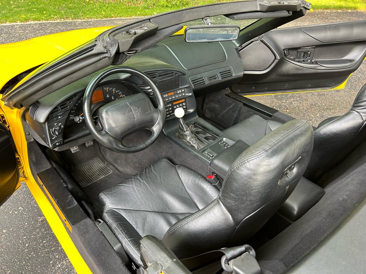 1995 Chevrolet Corvette With only 34000 km - Photo #21