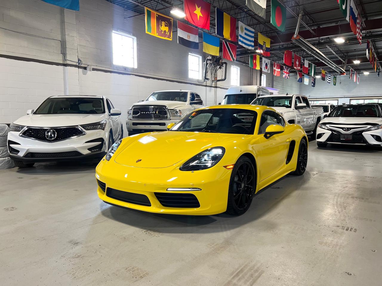 Used 2022 Porsche 718 Cayman T Coupe for Sale in North York, Ontario