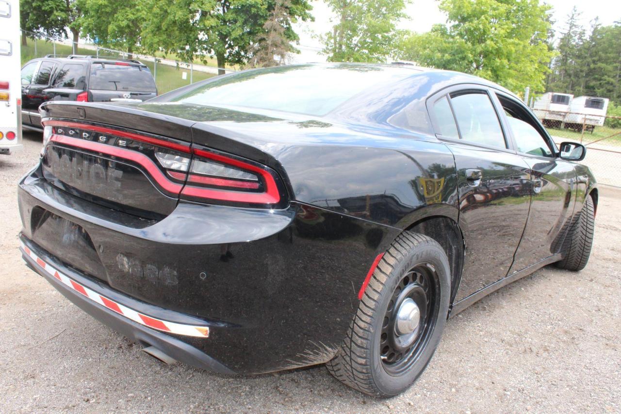 2017 Dodge Charger  Photo2