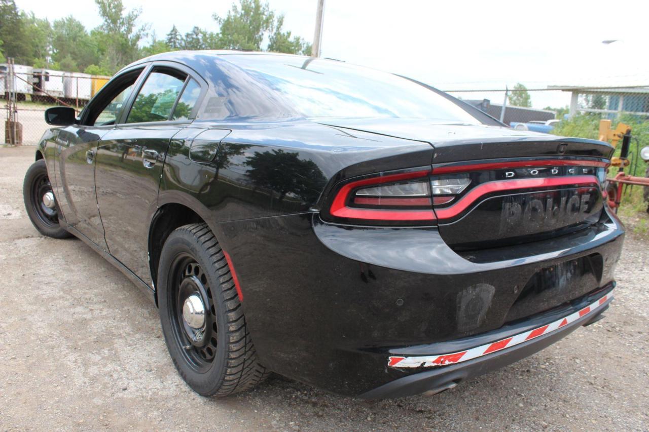 2017 Dodge Charger  Photo3