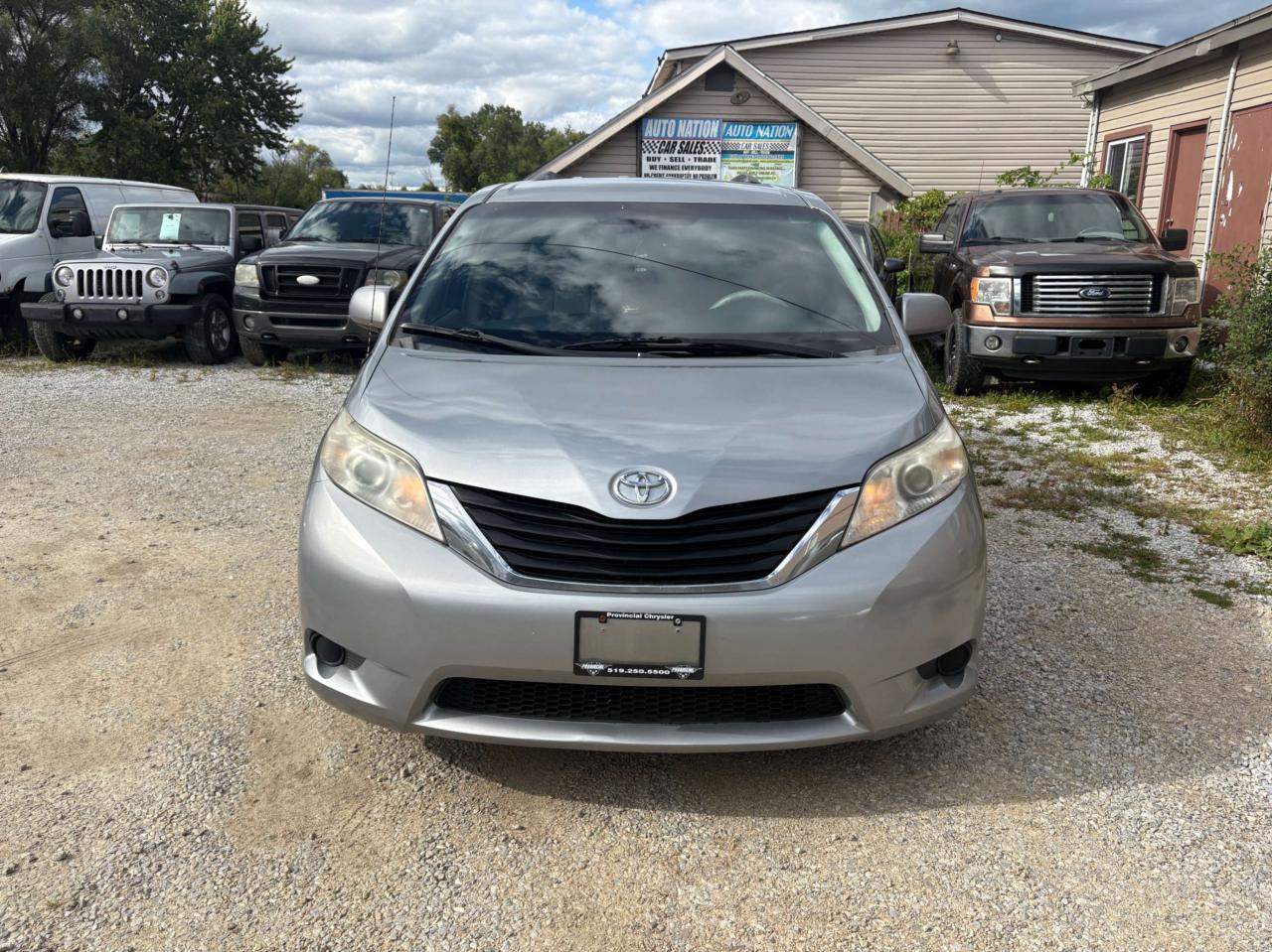 Used 2011 Toyota Sienna 5dr 7-Pass Van V6 LE AWD with Safety and Warranty, Financing available for sale in Windsor, ON
