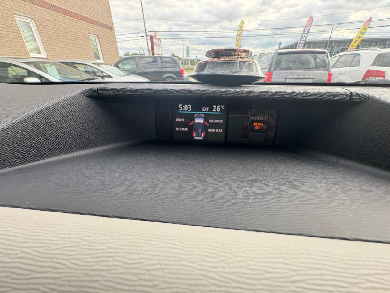 2011 Toyota Sienna 5dr 7-Pass Van V6 LE AWD with Safety and Warranty, Financing available Photo