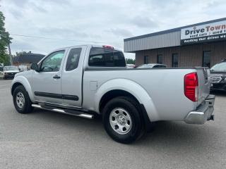 2012 Nissan Frontier S KING CAB **2.5L 4CLY** - Photo #5