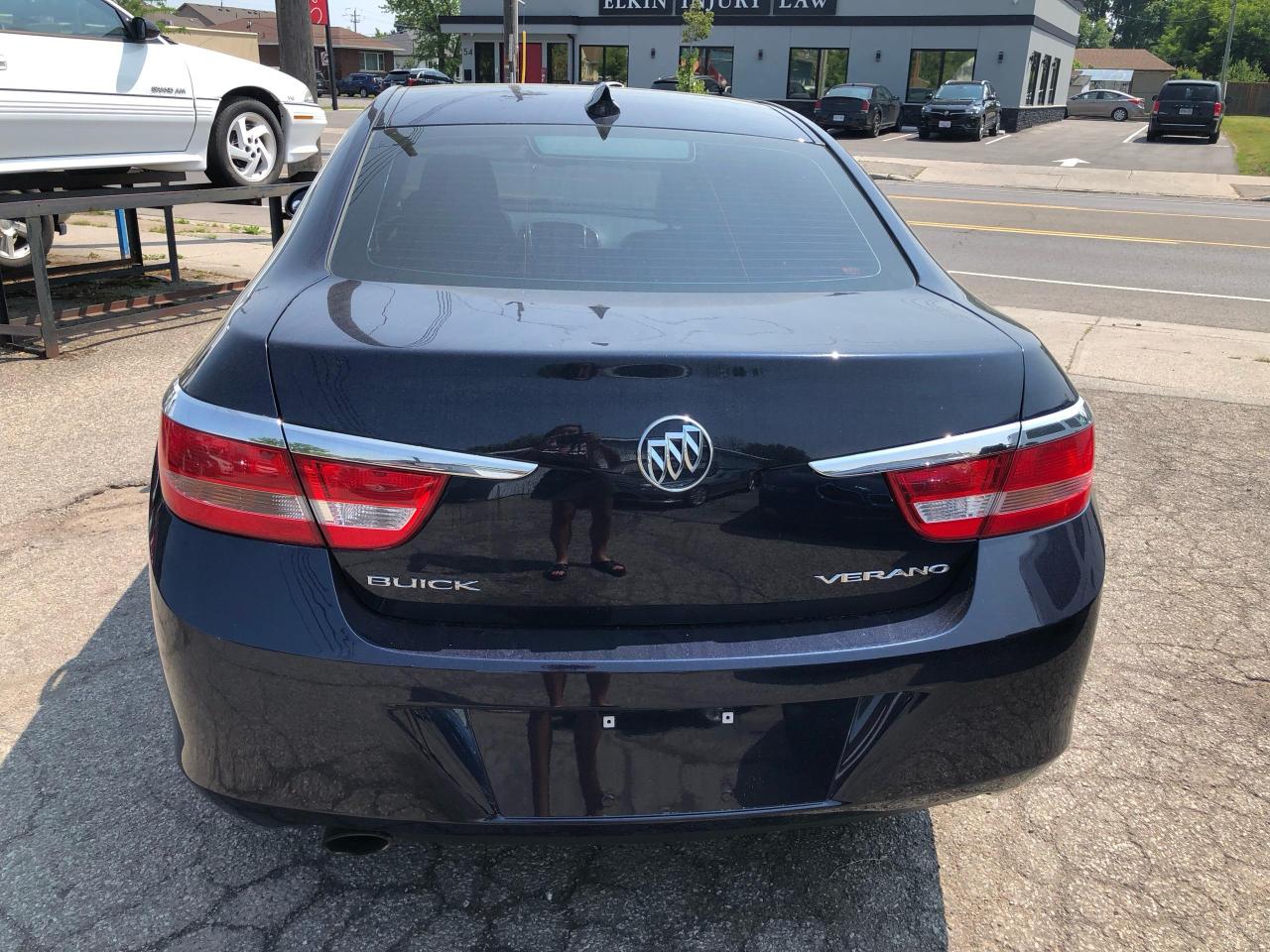 2015 Buick Verano 4dr Sdn w/1SD Photo2