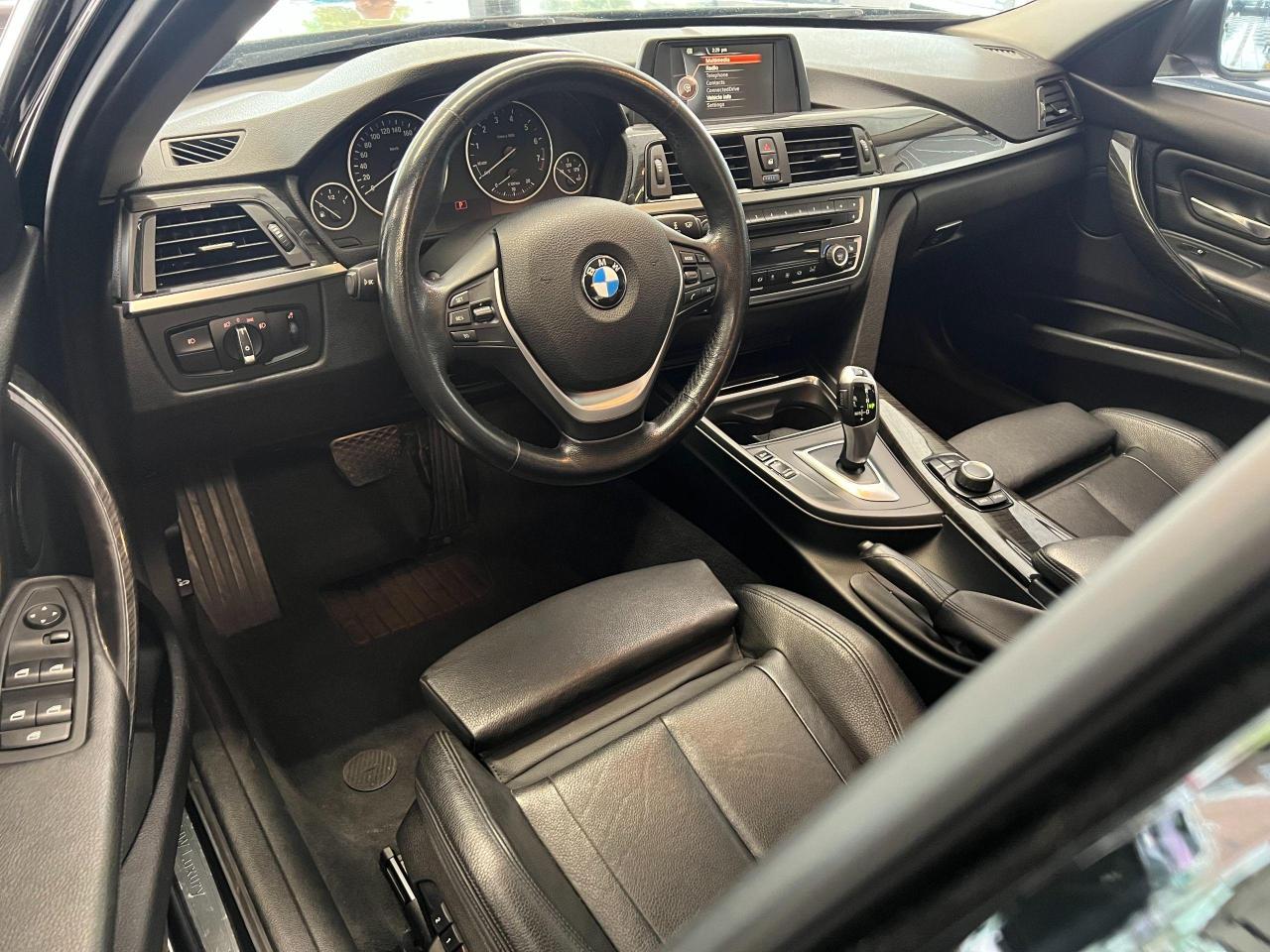 2015 BMW 3 Series 320i Xdrive+New Tires+Roof+Leather+CLEAN CARFAX Photo80