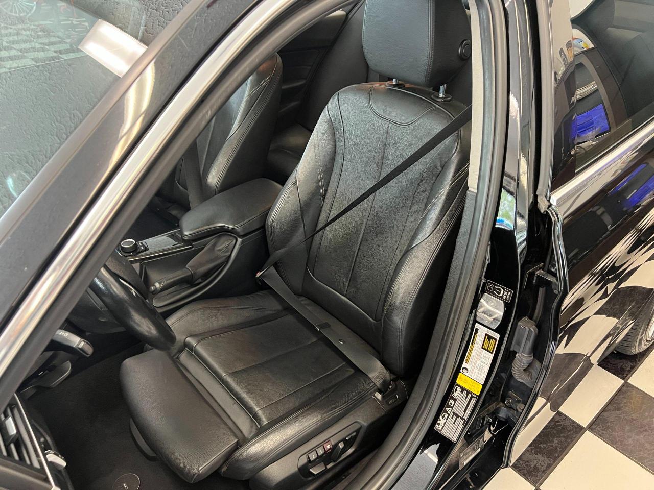 2015 BMW 3 Series 320i Xdrive+New Tires+Roof+Leather+CLEAN CARFAX - Photo #16