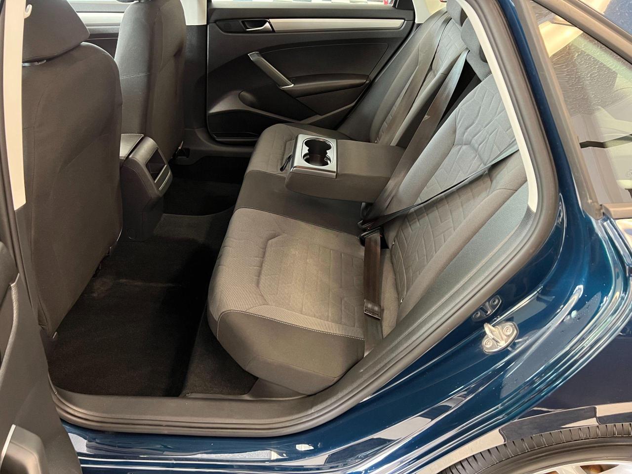 2020 Volkswagen Passat COMFORTLINE+LEDs+APPLEPLAY+CAMERA+CLEAN CARFAX Photo90