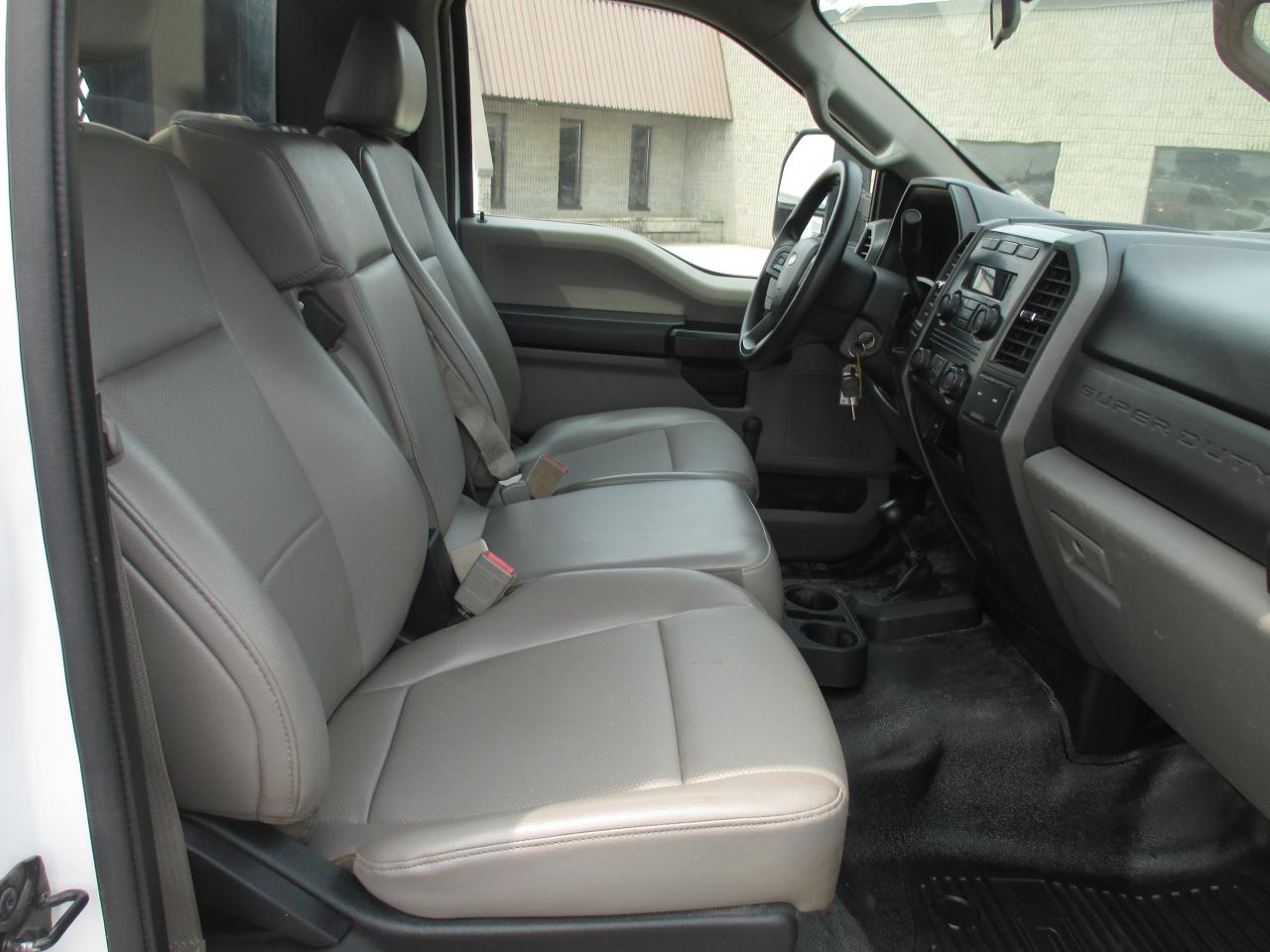2018 Ford F-550 12 Ft. DEL FLAT DECK. - Photo #7