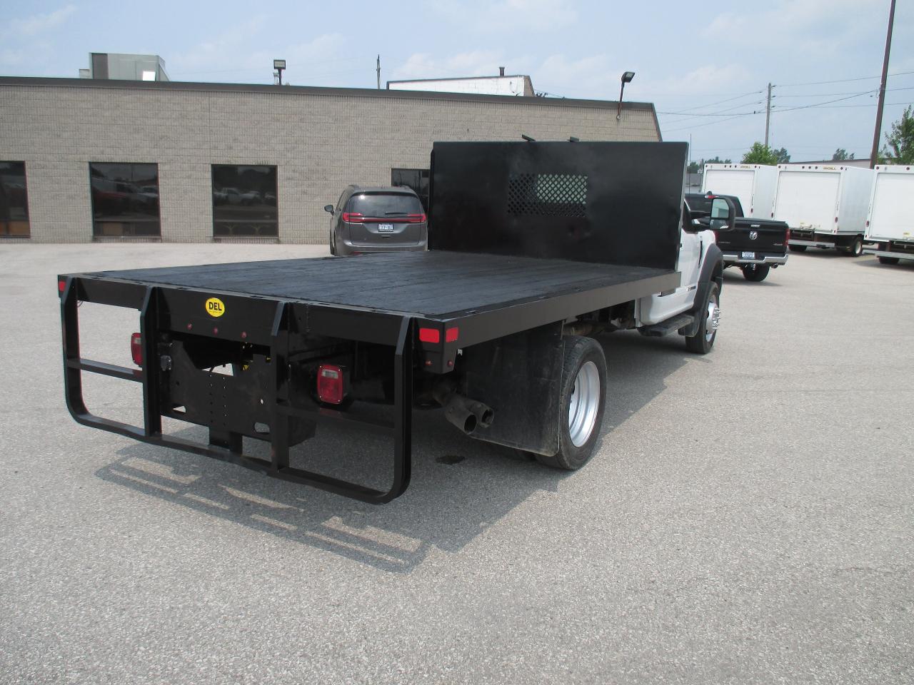 2018 Ford F-550 12 Ft. DEL FLAT DECK. - Photo #5
