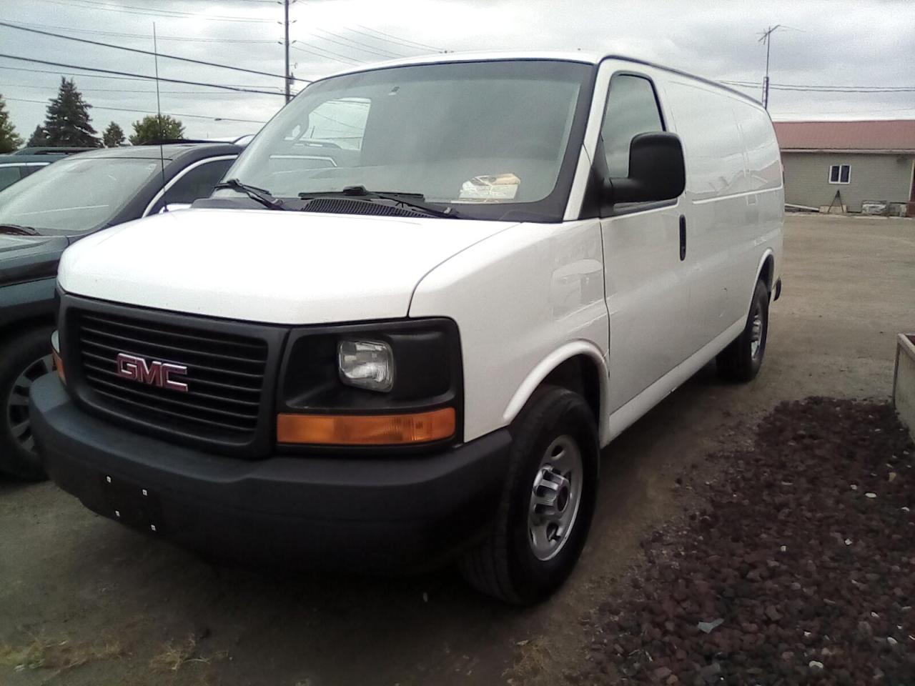 2016 GMC Savana G2500 Cargo