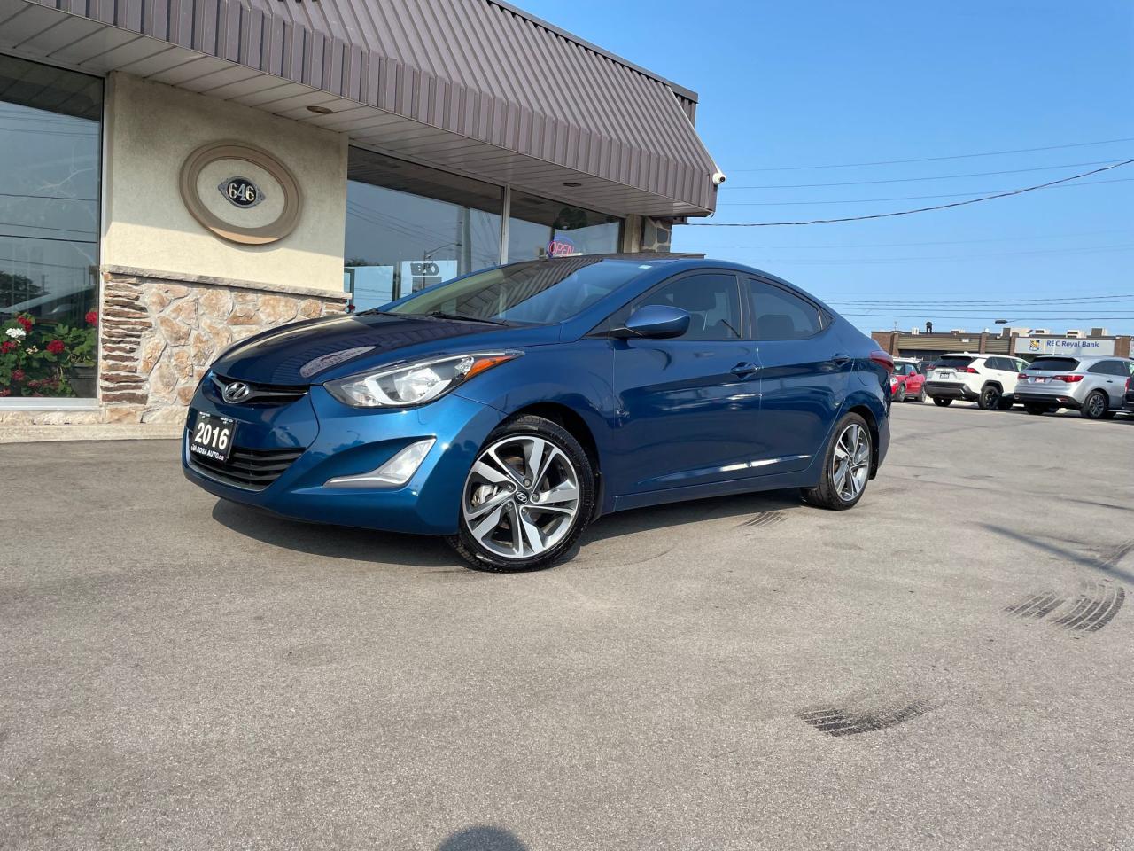 2016 Hyundai Elantra 4dr Sdn Auto GLS SUNROOF NEW TIRES B-TOOTH B-CAMER - Photo #1