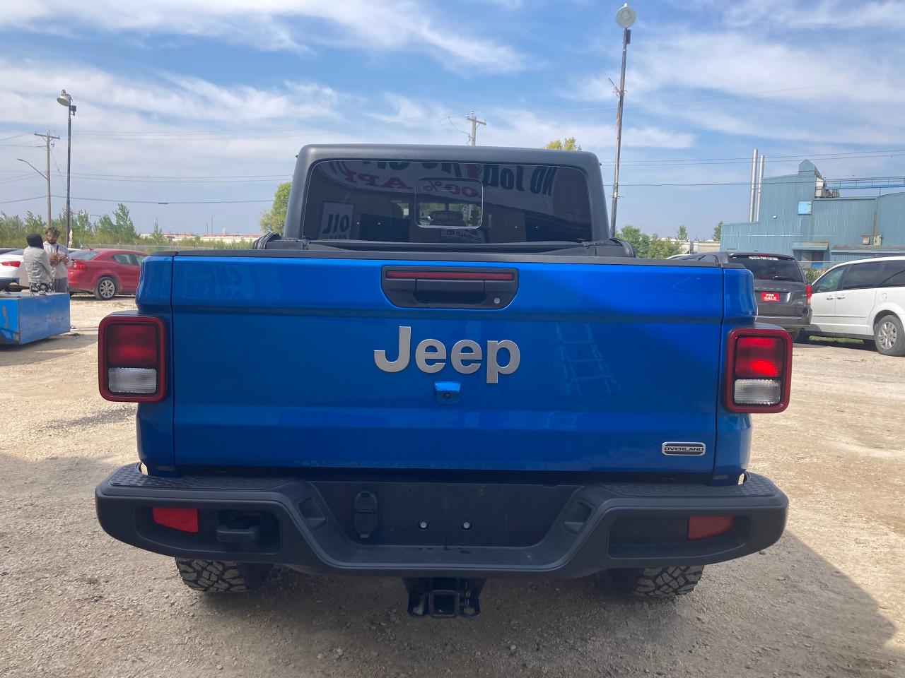 2020 Jeep Gladiator Overland - Photo #4