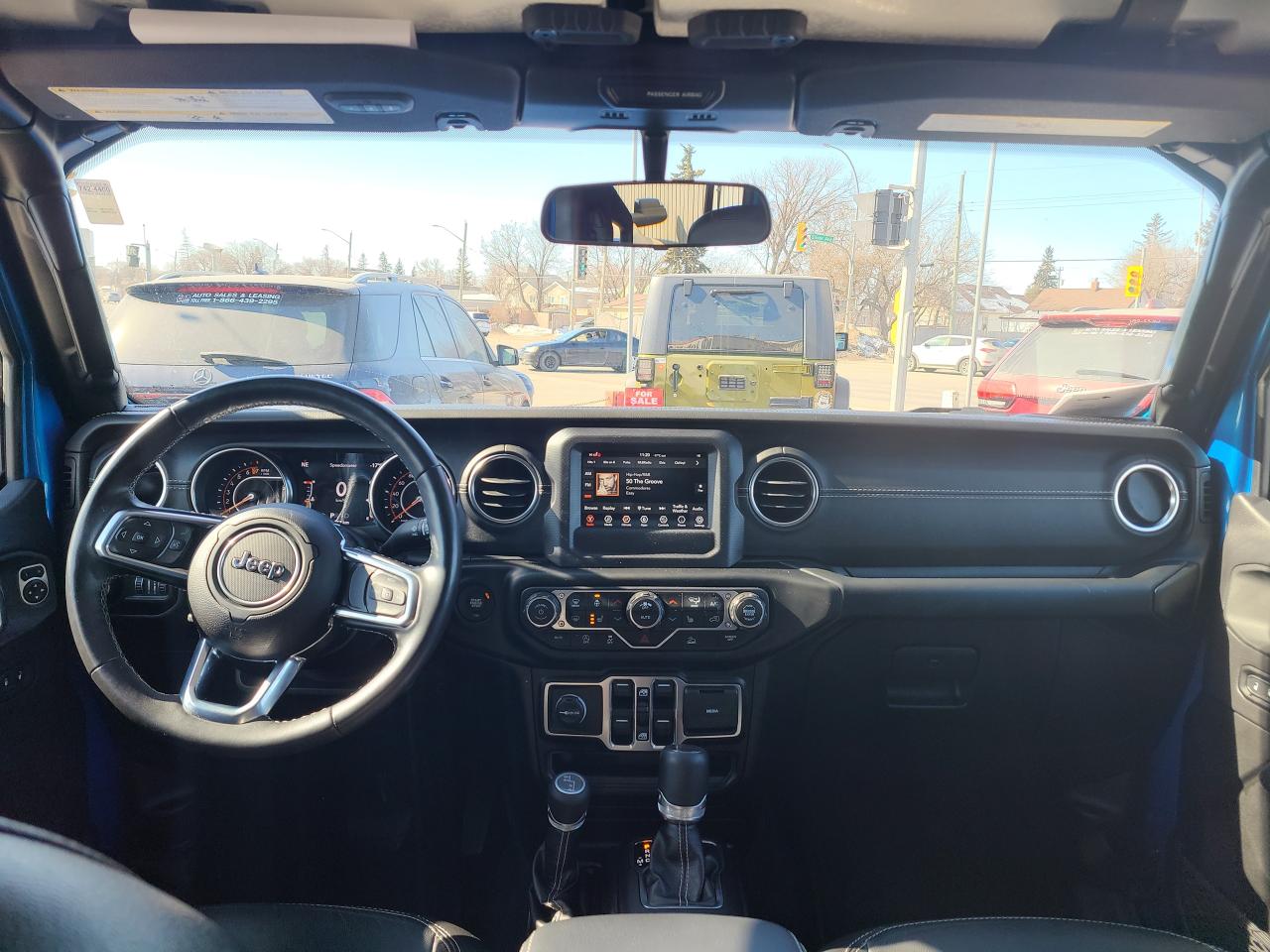 2020 Jeep Gladiator Overland - Photo #16