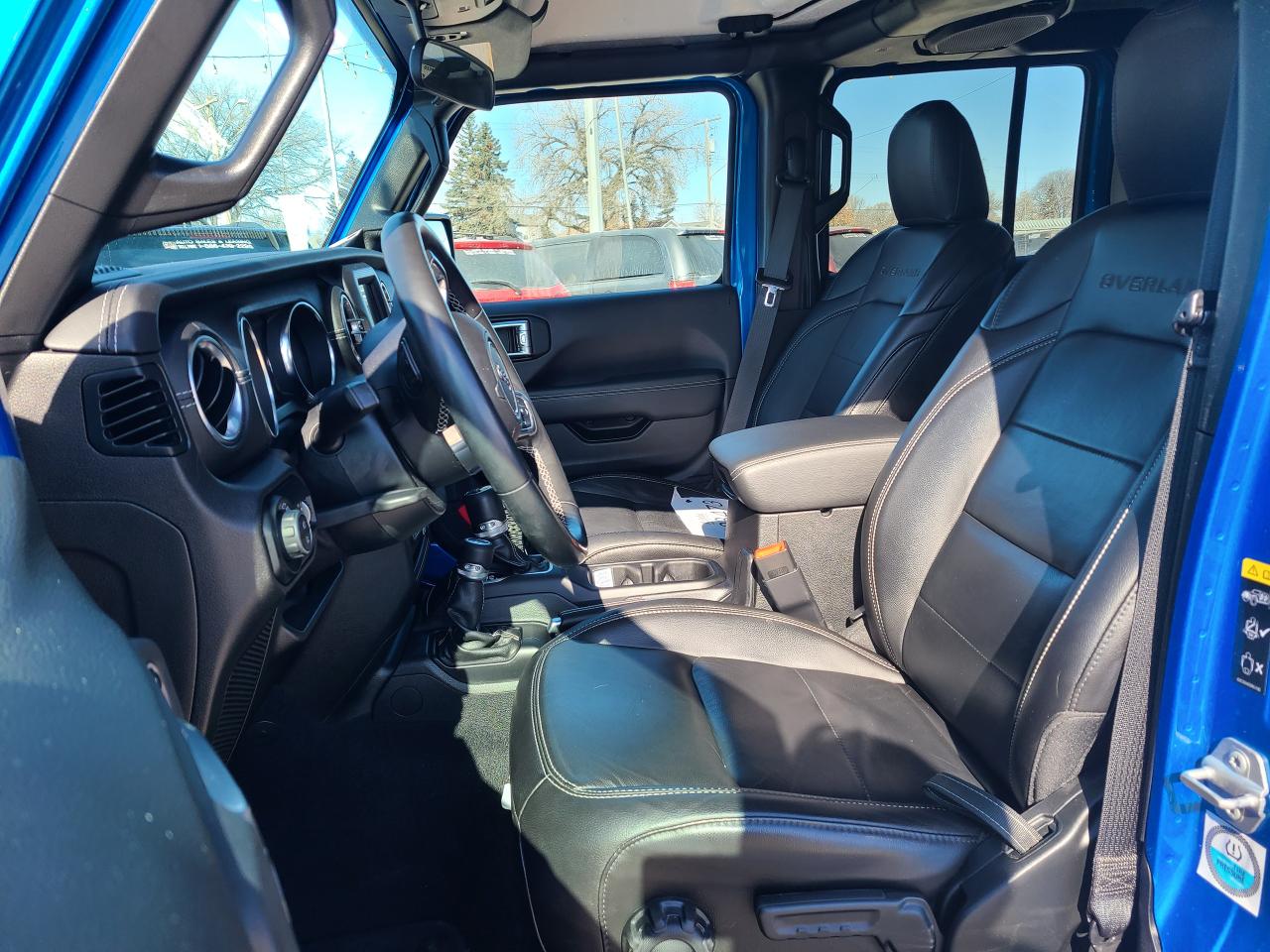 2020 Jeep Gladiator Overland - Photo #10