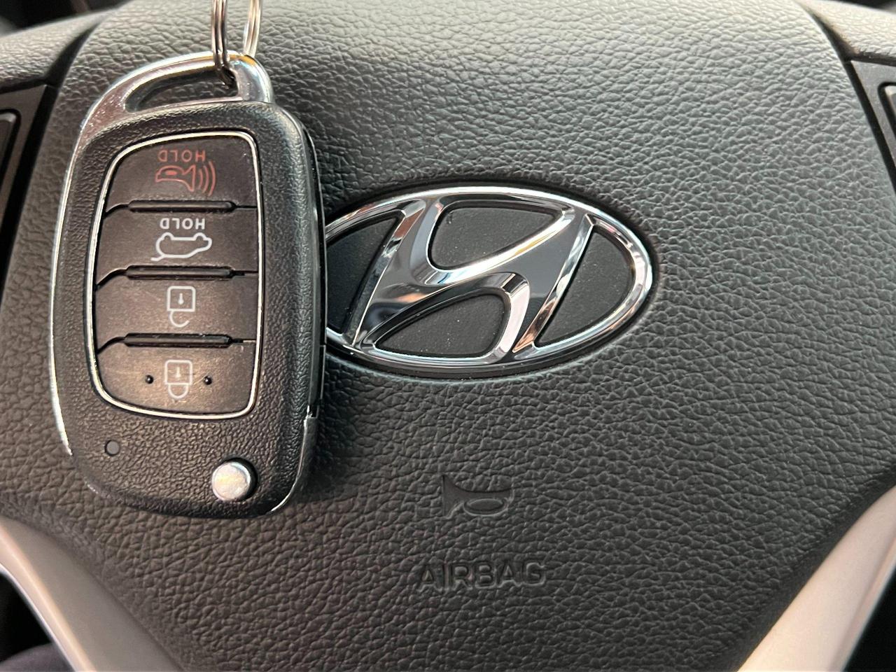 2019 Hyundai Tucson Essential+ApplePlay+Camera+HeatedSeats+CLEANCARFAX Photo15