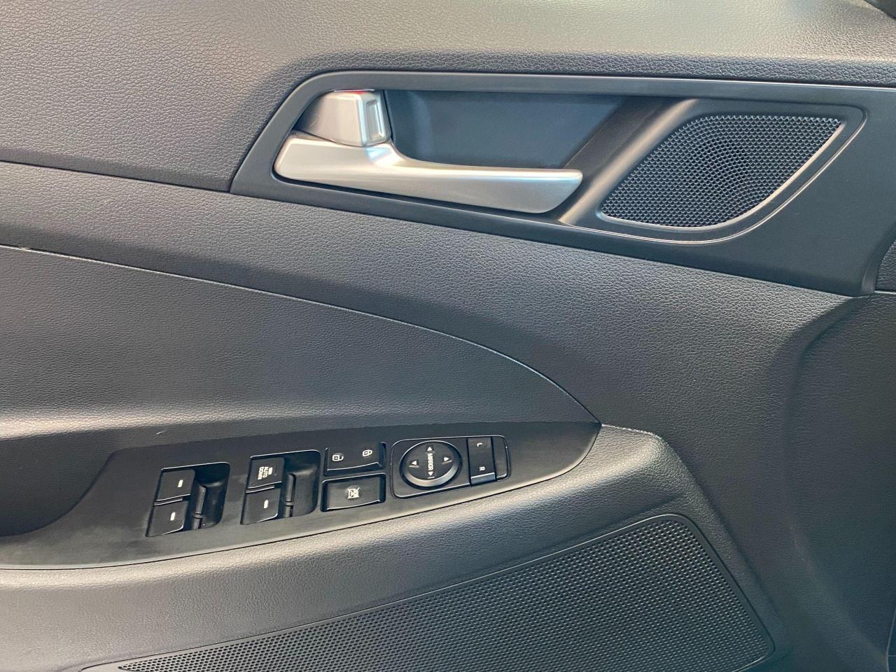 2019 Hyundai Tucson Essential+ApplePlay+Camera+HeatedSeats+CLEANCARFAX Photo99