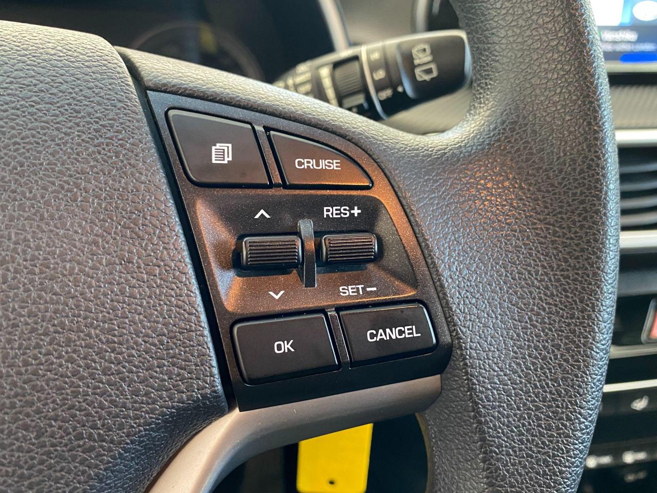2019 Hyundai Tucson Essential+ApplePlay+Camera+HeatedSeats+CLEANCARFAX Photo100