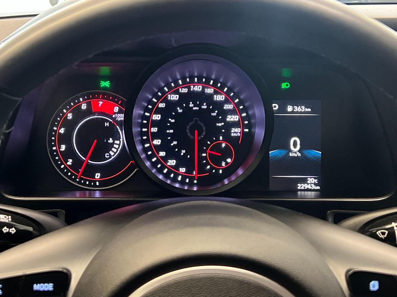 2021 Hyundai Elantra Preferred+ApplePlay+LaneKeep+Tinted+CLEAN CARFAX - Photo #15